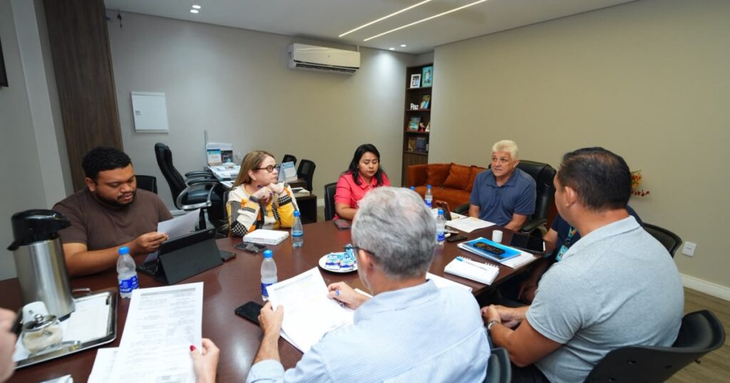 Disv reúne propostas de edital, programas e capacitação em Manaus