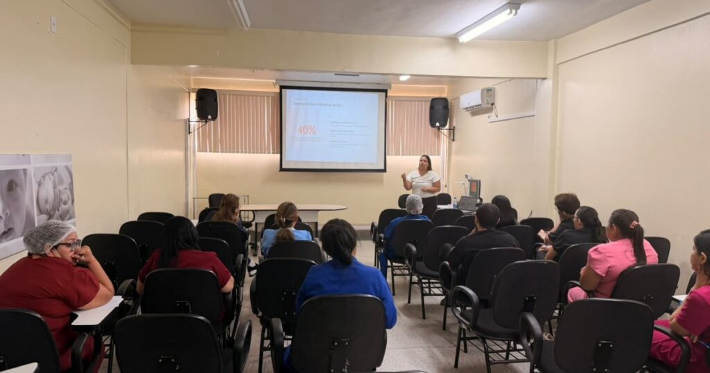Palestra na Moura Tapajóz aborda risco de falhas na medicação de recém-nascidos